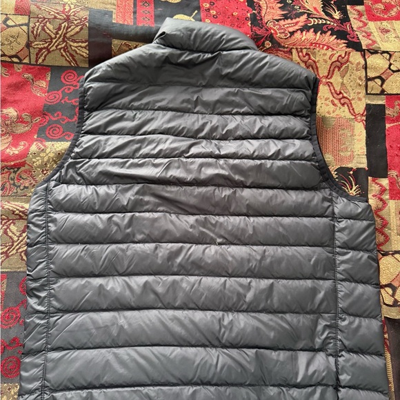 Polo Ralph Lauren Performance Water-Repellent Black Puffer Down Jacket Vest - Picture 5 of 5